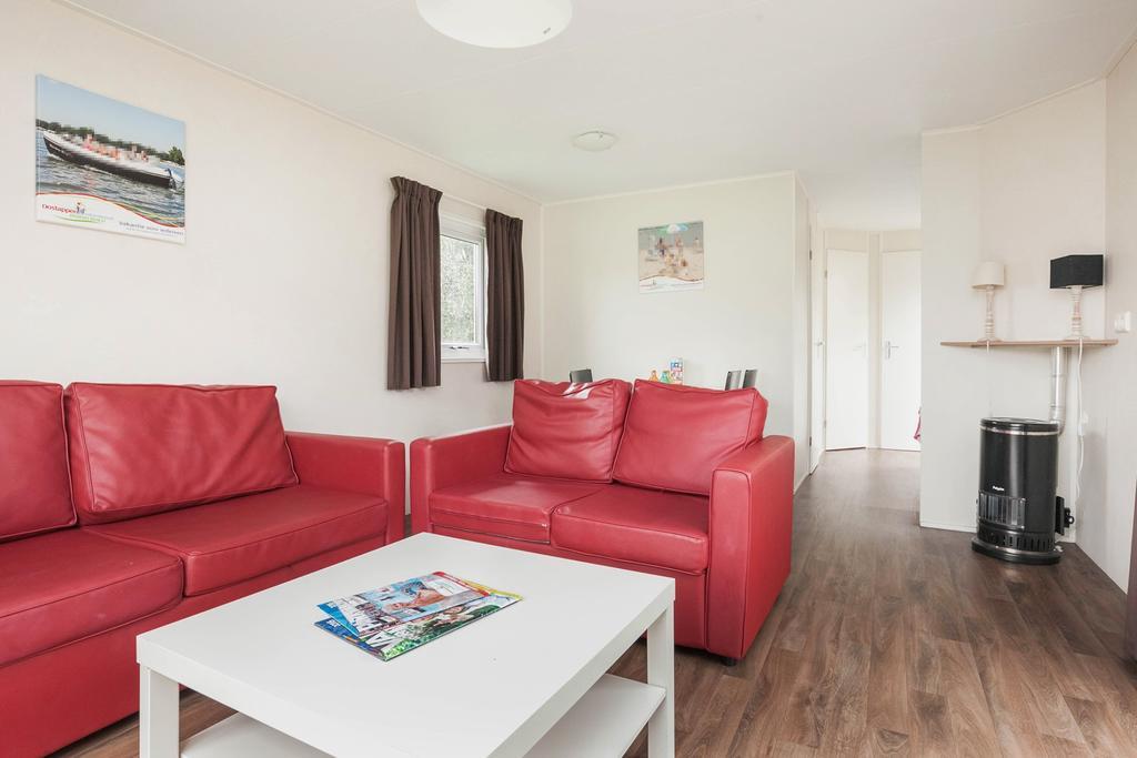 Oostappen Vakantiepark Riviera Beach Biddinghuizen Habitación foto