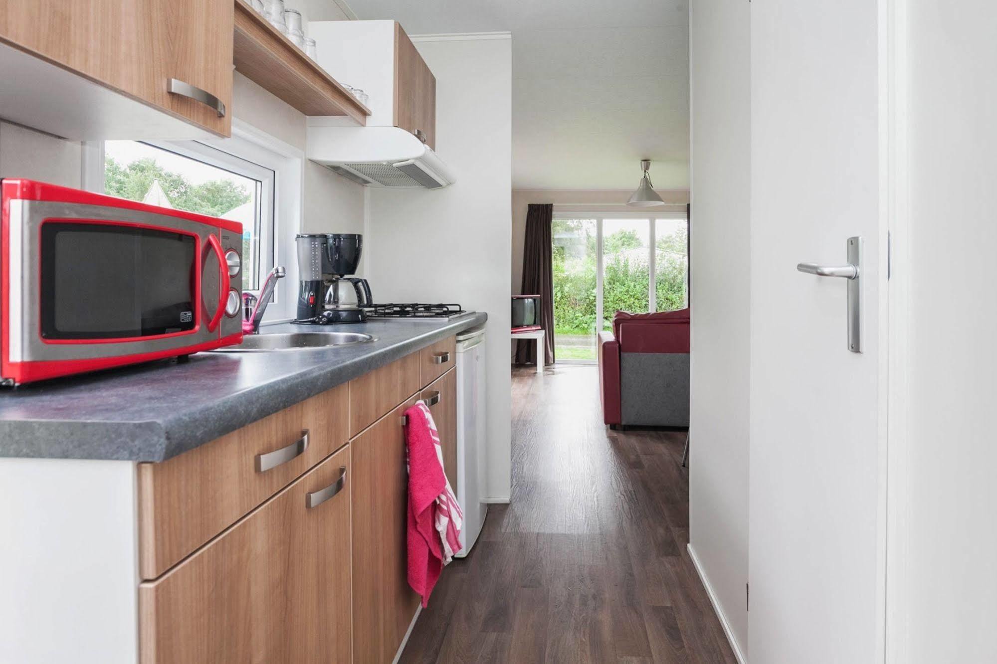 Oostappen Vakantiepark Riviera Beach Biddinghuizen Exterior foto